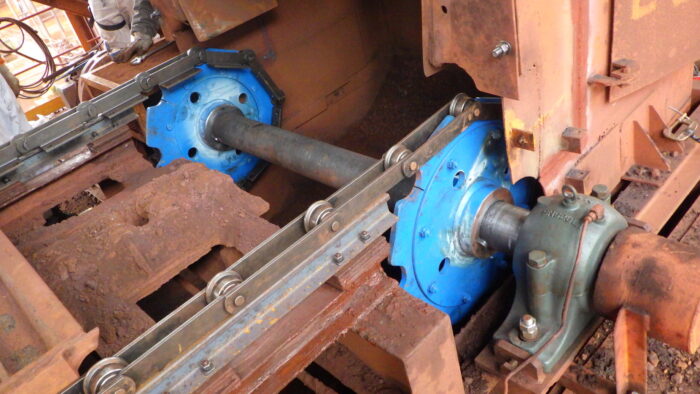 大形コンベヤスプロケットスマート取替シリーズ